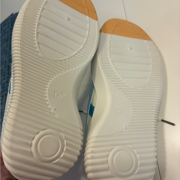 DF Women's Multicolor Sneakers - Picture 5 of 5